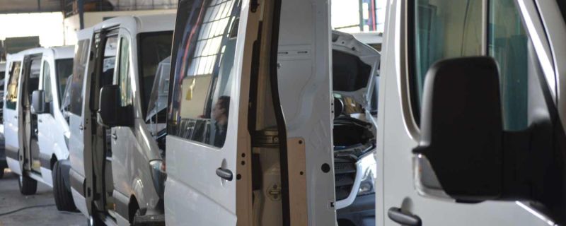 ensamblaje-de–transporte-de-presos